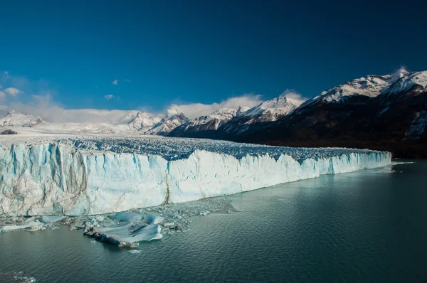 Bellissimi paesaggi del ghiacciaio Perito moreno, Argentina — Foto Stock