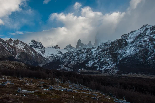 Landschaften im Süden Argentiniens, auf dem fitz roy trail — Stockfoto