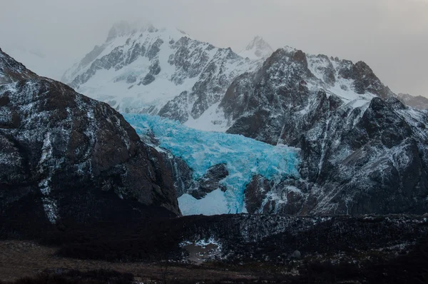 Gletsjer in de fitz roy gebergte, Argentinië — Stockfoto