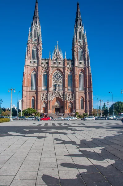 La plata enorme kathedraal in de buurt van buenos aires, Argentinië — Stockfoto