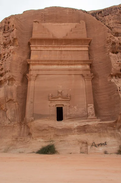 Túmulo nabateano em Madaén Saleh sítio arqueológico, Arábia Saudita — Fotografia de Stock