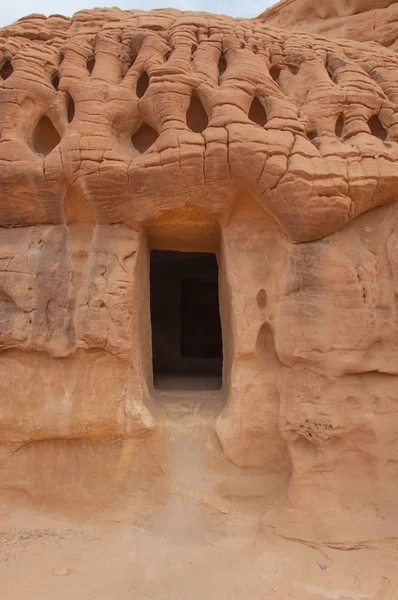Nabatäisches Grab in der archäologischen Stätte von Madaîn Saleh, Saudi-Arabien — Stockfoto