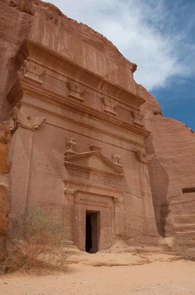 Tumba nabatea en el yacimiento arqueológico de Madaín Saleh, Arabia Saudita — Foto de Stock