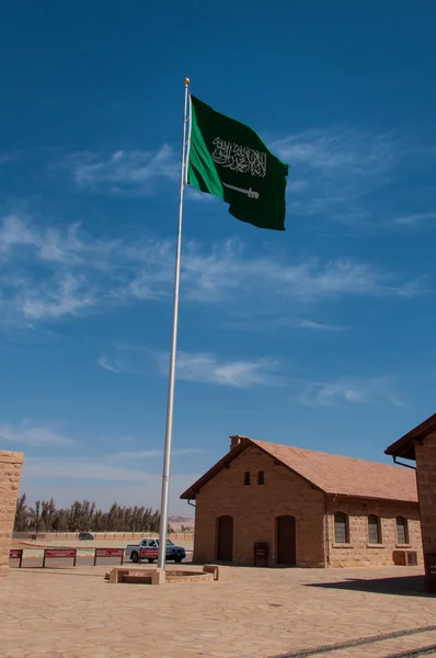 National flag of Saudi Arabia, in Madaîn Saleh — Stock fotografie