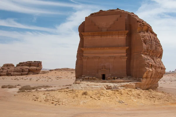 Tumba nabatea en el yacimiento arqueológico de Madaín Saleh, Arabia Saudita Fotos de stock libres de derechos
