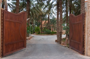 Büyük giriş palissade ve sur Riyadh, Suudi Arabistan