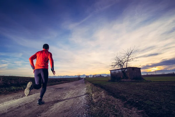 Trail running in the country — Stock Photo, Image