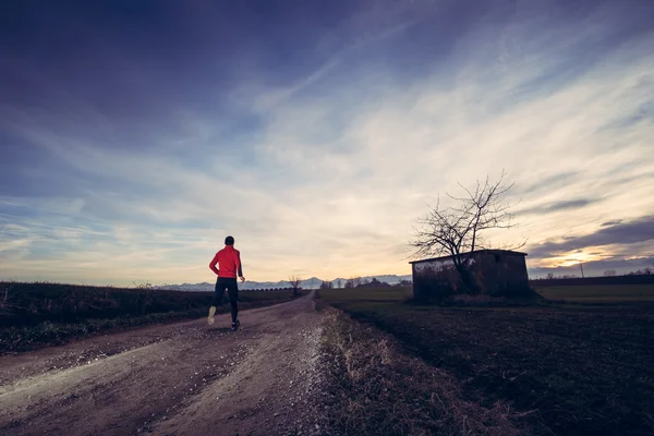 Trail running in the country — Stock Photo, Image