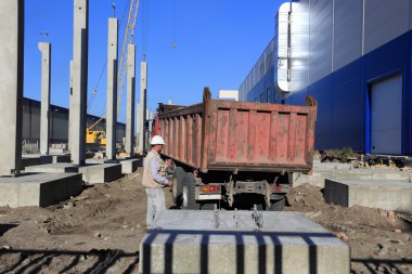 Fabrika avtotor üzerinde 16 Eylül 2014 Kaliningrad, Rusya Federasyonu.