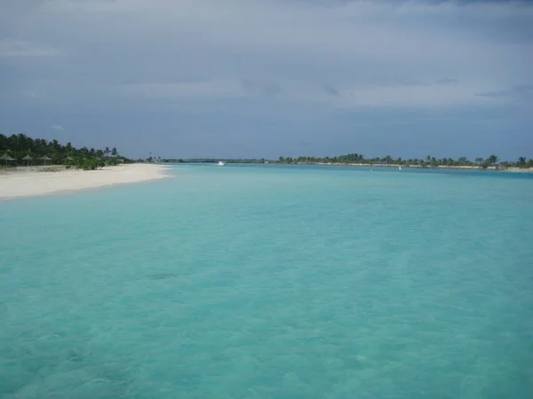 Hermosa Laguna Isla Maldivas —  Fotos de Stock