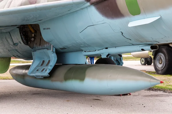 ジェット戦闘機燃料タンク — ストック写真