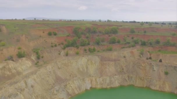 Poço de mina aberta — Vídeo de Stock
