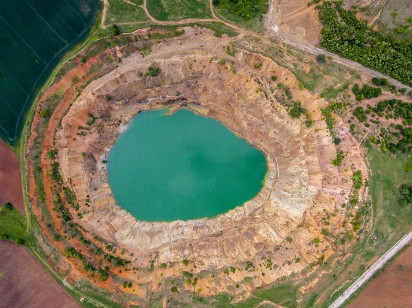 Åbn mine pit - Stock-foto