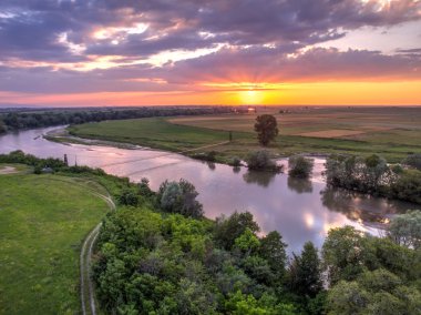 Asma köprü havadan görünümü