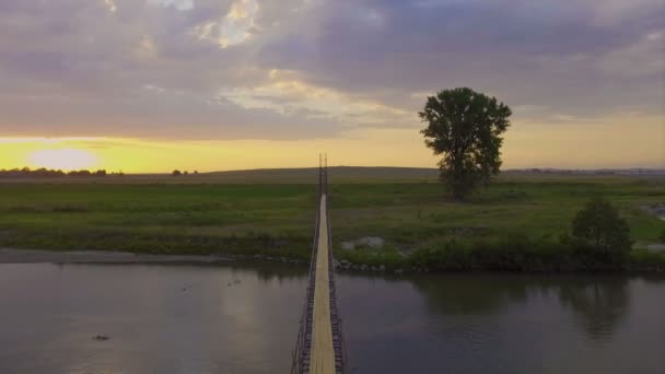 Hangbrug luchtfoto — Stockvideo