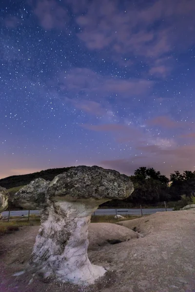 Mantar kaya fenomen geceleri — Stok fotoğraf
