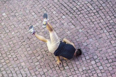 Breakdans havadan görünümü