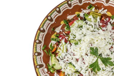 Beyaz izole Bulgar Shopska salata