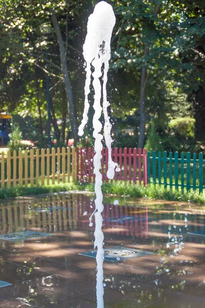 Springbrunnen — Stockfoto