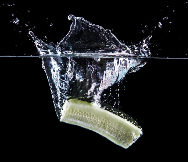 Cucumber undwerwater — Stock Photo, Image