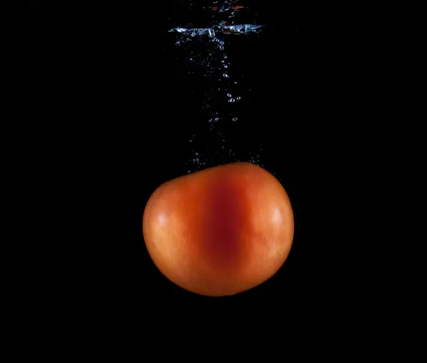 Tajada de tomate brillante — Foto de Stock