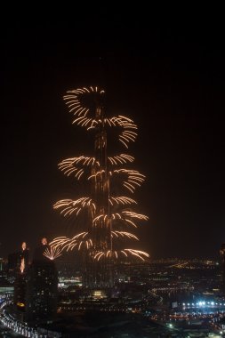 Dubai yeni yıl havai fişek