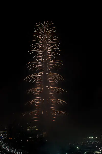 두바이 새 해 불꽃놀이 — 스톡 사진