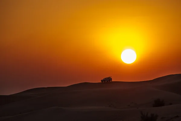 Amazing sunset in the desert — Stock Photo, Image