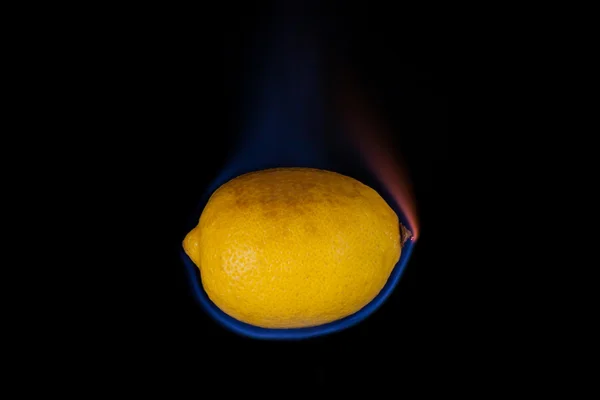 Citron i brand — Stockfoto