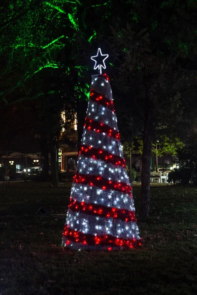 Defocused Christmas tree — Stock Photo, Image