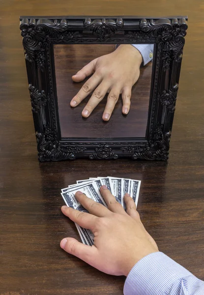 Kaybeden para kavramı