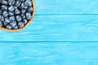 Yaban mersini kasesinde