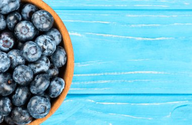 Yaban mersini kasesinde