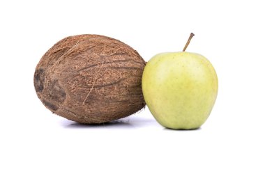 Hindistan cevizi ve elma