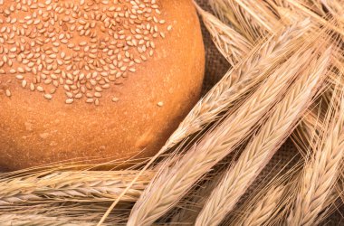 Bun with wheat