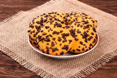 çikolatalı kurabiye