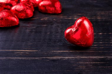 Bir kalp şeklinde şeker