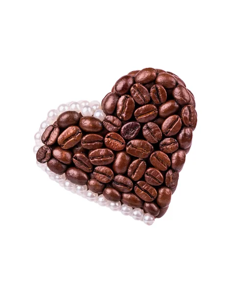 Heart of coffee and beads — Stock Photo, Image