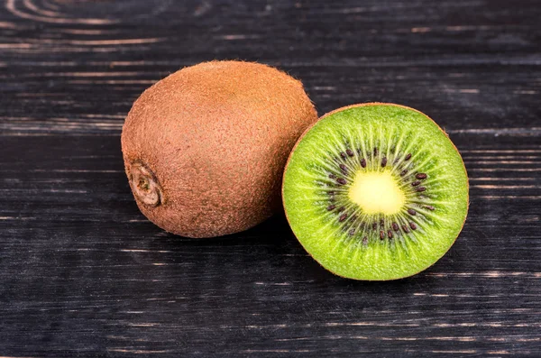 Vers fruit kiwi — Stockfoto