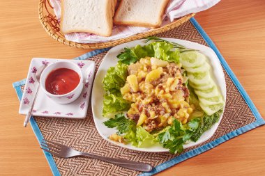 sığır eti ile haşlanmış patates