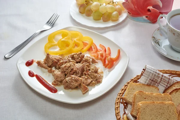 Stewed meat for breakfast — Stock Image Stewed meat for breakfast Royalty Free Stock Images