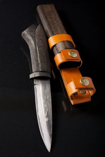 Cuchillo corto tradicional japonés de caza — Foto de Stock