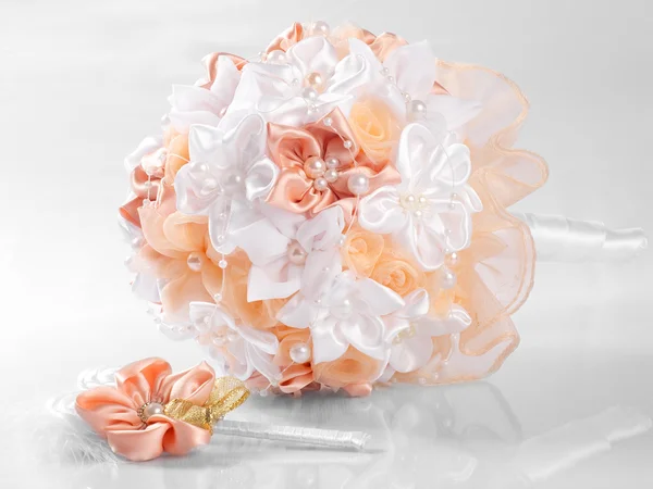 Wedding bouquet from textile with pearls — Stock Photo, Image