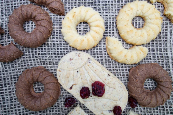 Galletas dulces diferentes y deliciosas — Foto de Stock