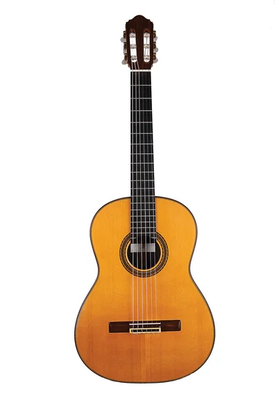 Beyaz arkaplanda klasik gitar