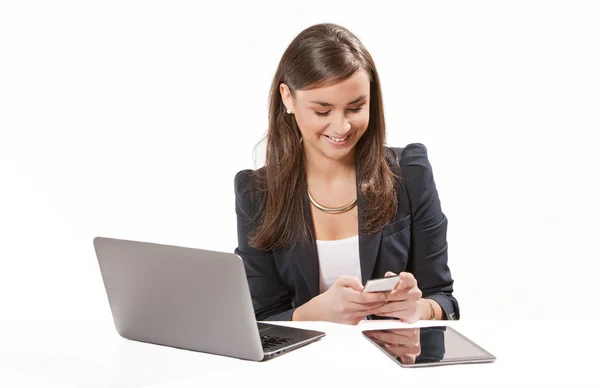 Young business woman working on laptop. — Stock Photo, Image