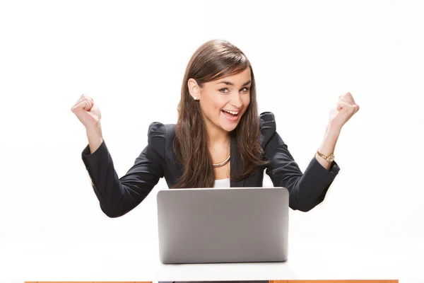 Young business woman working on laptop. — Stock Photo, Image