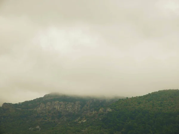 Dağların güzel manzarası