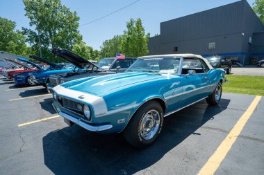 Columbus Anma Günü Şövalyeleri Hafta Sonu Klasik Araba ve Bisiklet Şovu, Clinton Township, Michigan, 05-30-2021