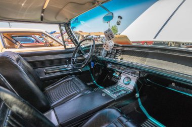 Columbus Anma Günü Şövalyeleri Hafta Sonu Klasik Araba ve Bisiklet Şovu, Clinton Township, Michigan, 05-30-2021